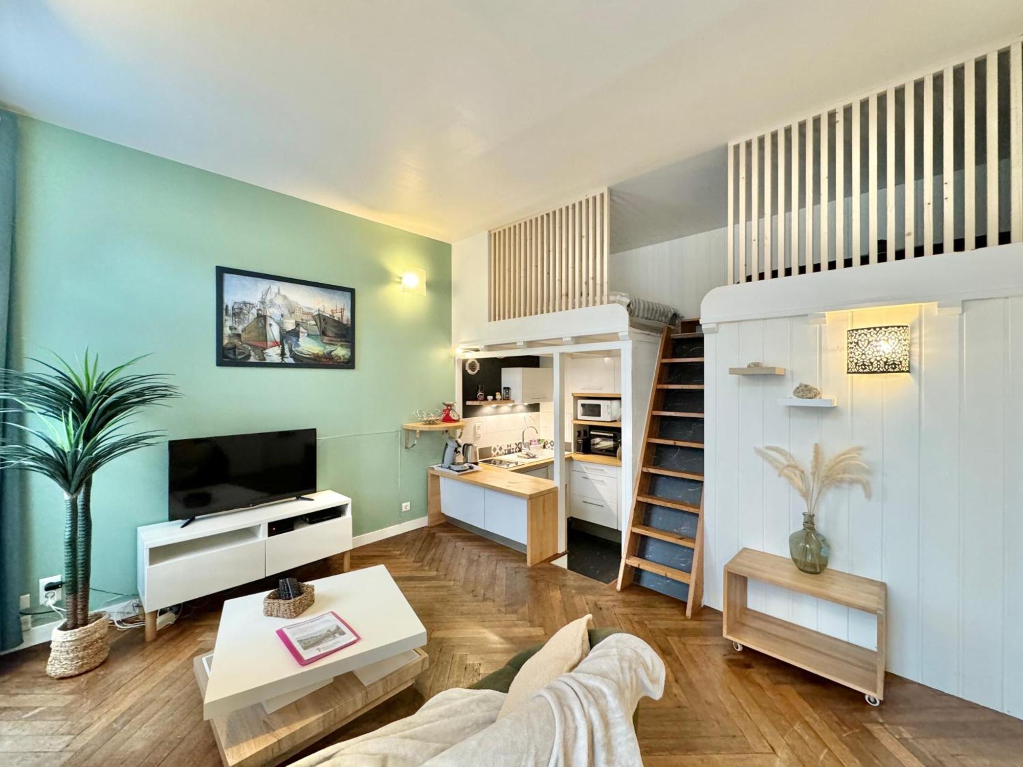 Le Noir Bois Et Blanc - Studio - Wifi - Centre Ville - Entree Autonome Quimper Exterior foto